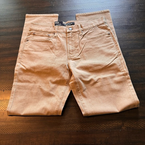 Lucky Brand Straight Fit 5‎ Pocket Pant 32” inseam - Picture 5 of 9